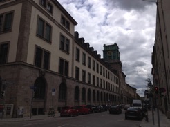 Technische Univ. München Technische Univ. München